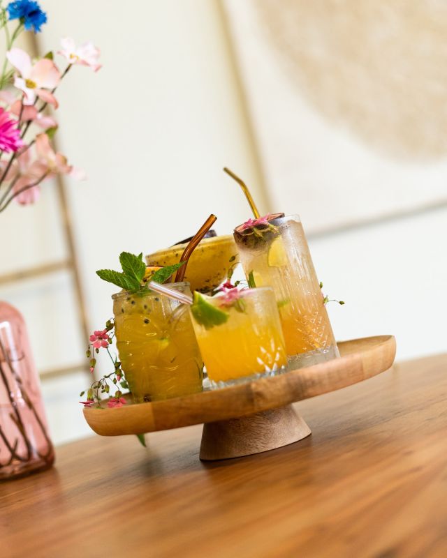 Perfectly presented and refreshingly delicious. 🧡

#cocktails #cocktailnight #cocktailflavour #passimoncello #passion